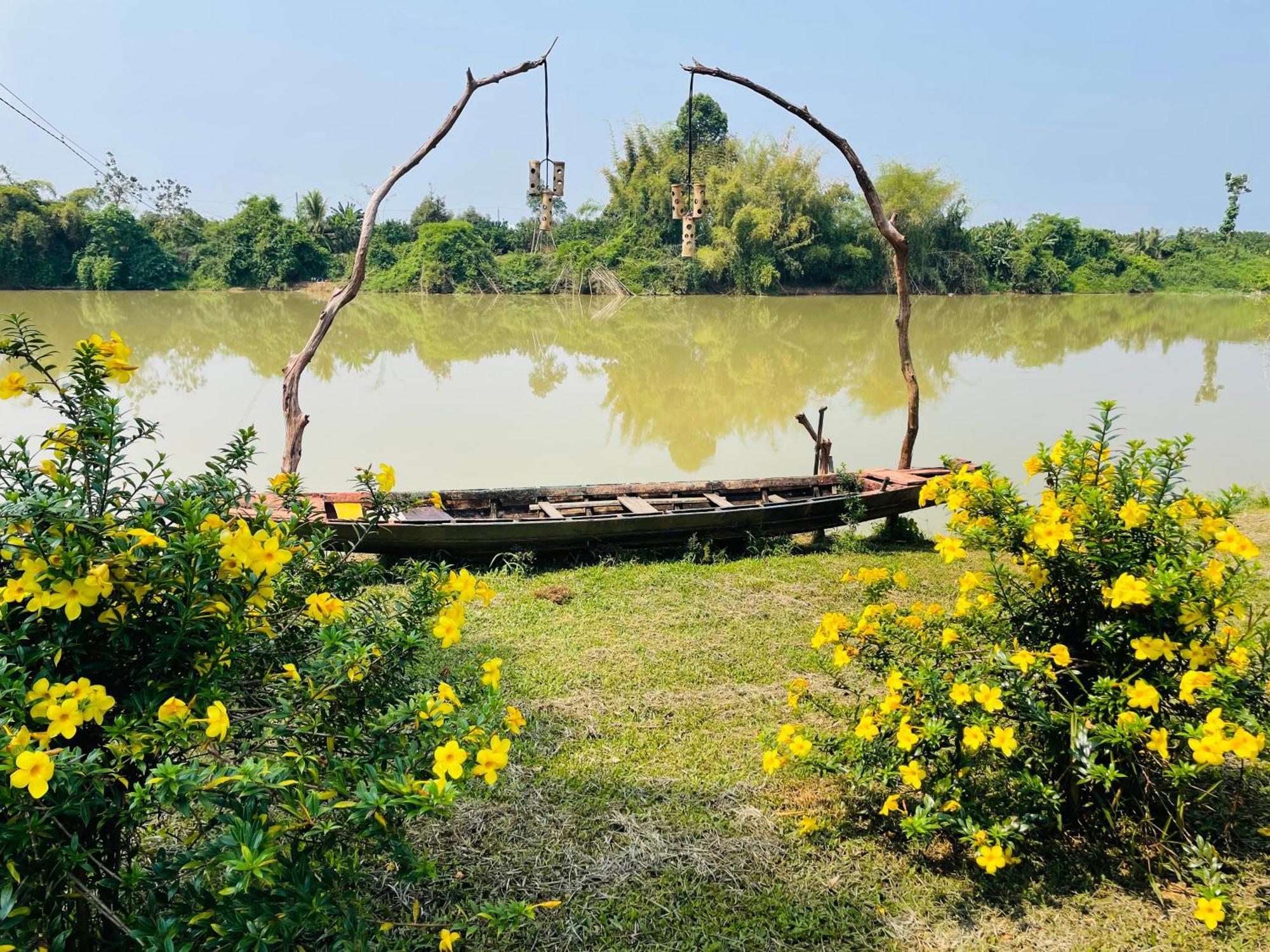 Cat Tien Riverside Buitenkant foto